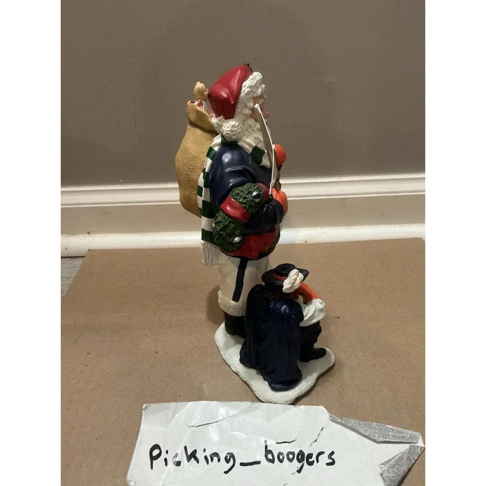University Of Virginia, The Cavaliers SANTA Figurine Danbury Mint 9